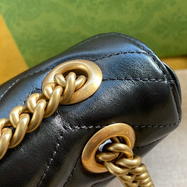 GG MARMONT MATELASSÉ SMALL 22 BAG BLACK CALFSKIN