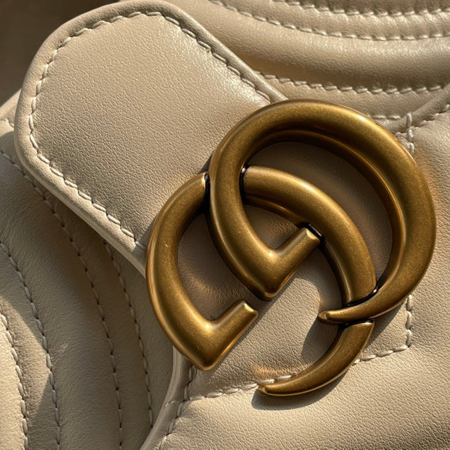 GG MARMONT MATELASSÉ SMALL 22 BAG WHITE CALFSKIN