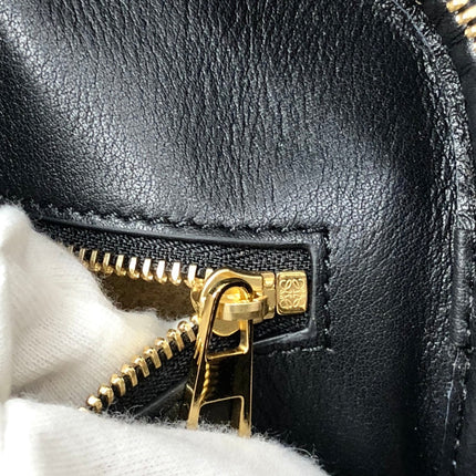 LOE AMAZONA 28 BAG IN BLACK CALFSKIN AND BEIGE MONOGRAM FABRIC