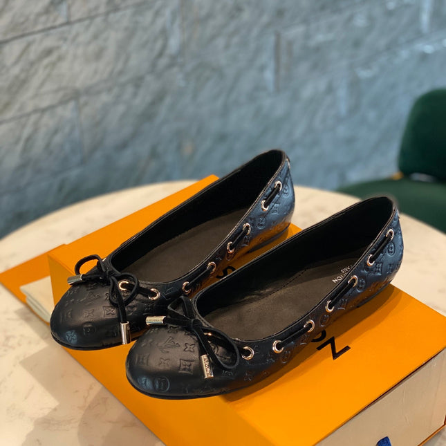 LV WOMEN'S BALLET FLAT IN BLACK EMBOSSED CALFSKIN WITH BOW