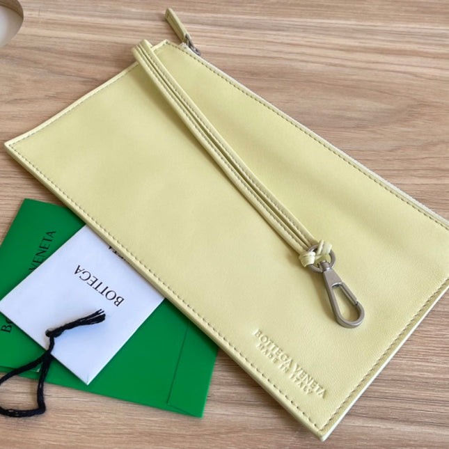 ARCO TOTE 36 IN PALE YELLOW CALFSKIN