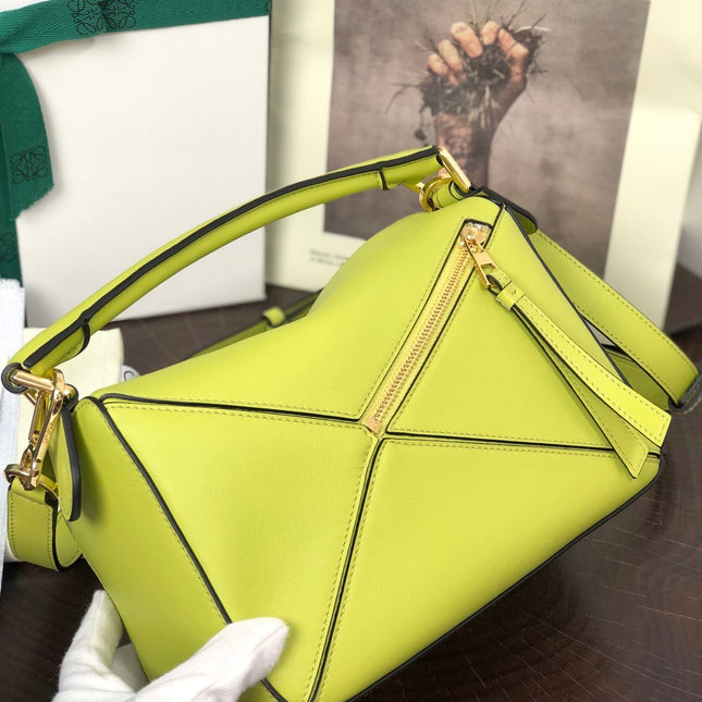SMALL PUZZLE 24 BAG IN CLASSIC MEADOW GREEN CALFSKIN