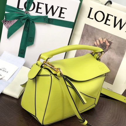 SMALL PUZZLE 24 BAG IN CLASSIC MEADOW GREEN CALFSKIN