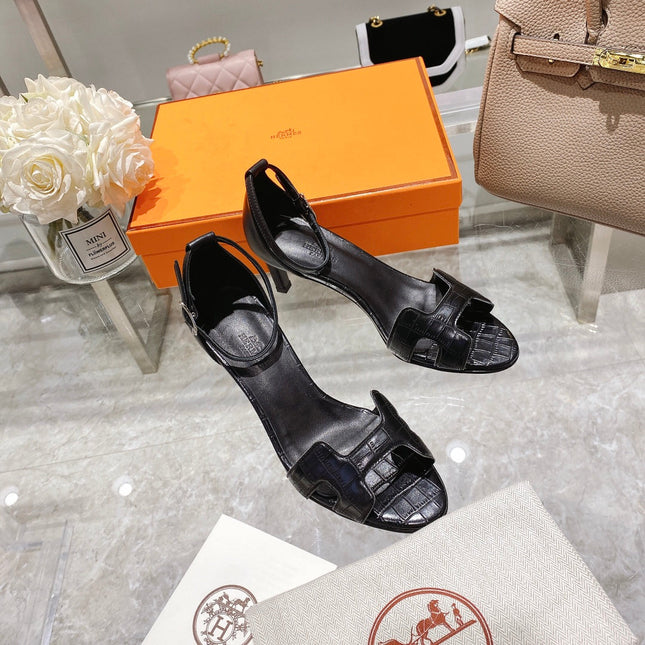 PREMIERE 70 SANDAL IN BLACK CALFSKIN