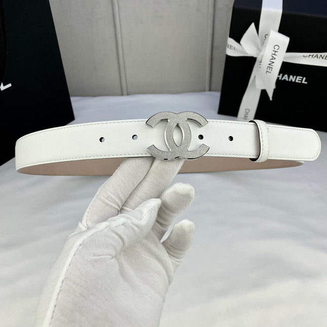 DOUBLE C BELT 30MM IN WHITE CALFSKIN METAL BUCKLE