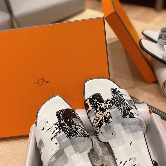 0RAN SANDALS IN WHITE MIX COLORFUL CALFSKIN