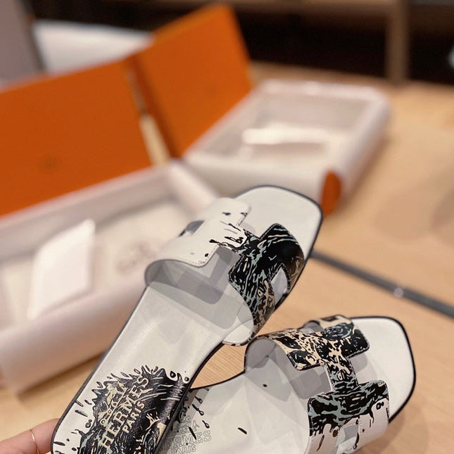 0RAN SANDALS IN WHITE MIX COLORFUL CALFSKIN