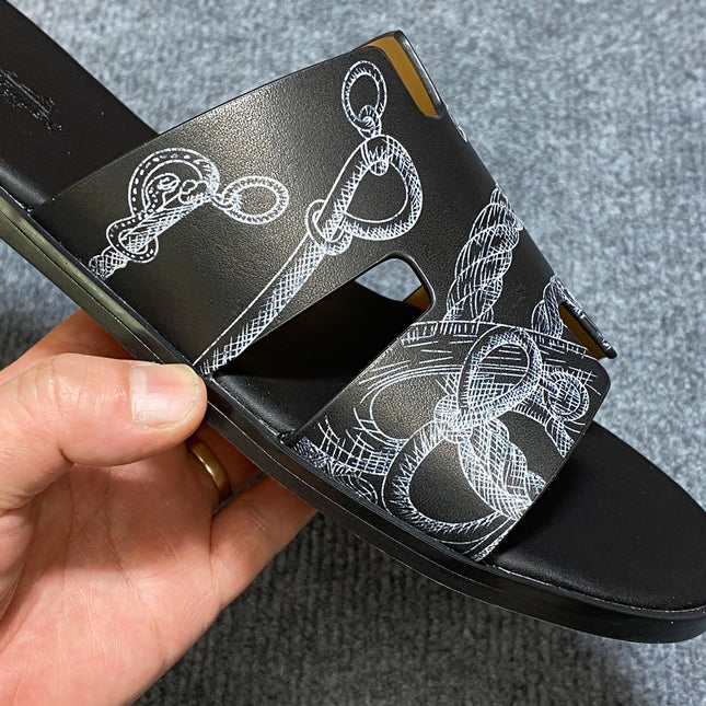 HM IZMIR SANDAL BLACK CALFSKIN WITH PATTERNS