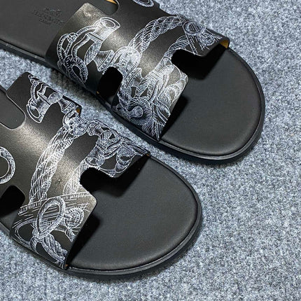 HM IZMIR SANDAL BLACK CALFSKIN WITH PATTERNS