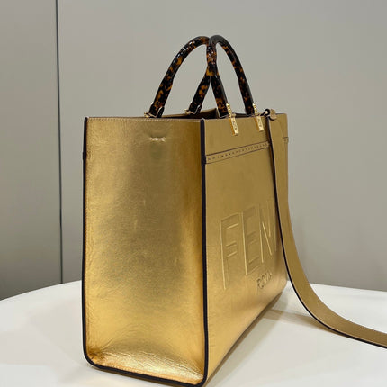 SHINE LARGE 35 TOTE IN GOLDEN CALFSKIN