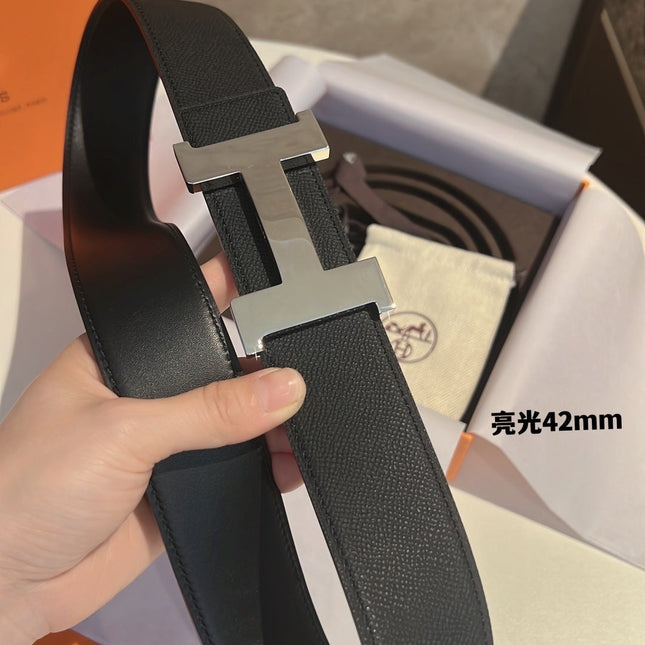 HM CONSTANCE BELT BUCKLE & REVERSIBLE BLACK LEATHER STRAP 42MM
