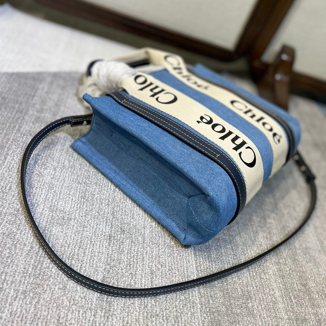SMALL STRAP WOODY TOTE BAG 26.5 IN BLUE DENIM CANVAS DARK BLUE CALFSKIN