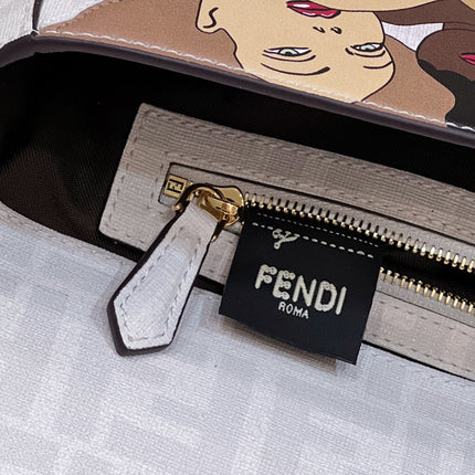 FENDI 27 BAGUETTE BAG IN WHITE CALFSKIN ATTACH STICKER GOLD HARDWARE