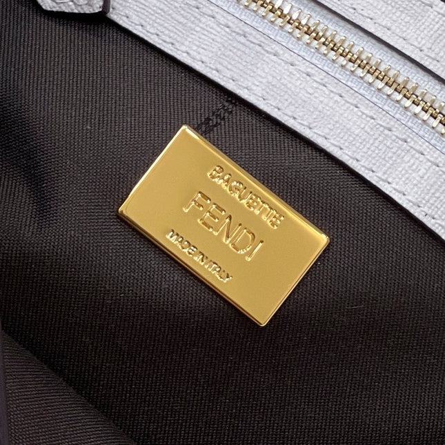 FENDI 27 BAGUETTE BAG IN WHITE CALFSKIN ATTACH STICKER GOLD HARDWARE