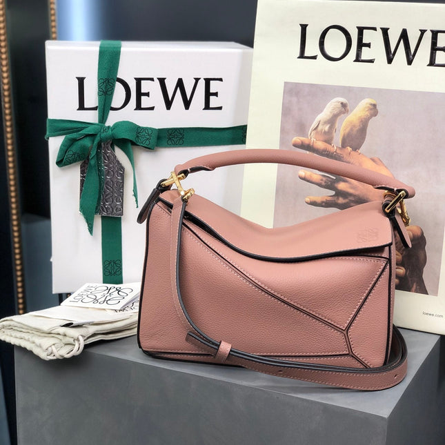 SMALL PUZZLE 24 BAG IN CLASSIC LIGHT PINK CALFSKIN
