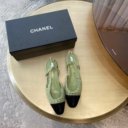 SLINGBACKS IN LIGHT GREEN FABRIC AND BLACK CALFSKIN