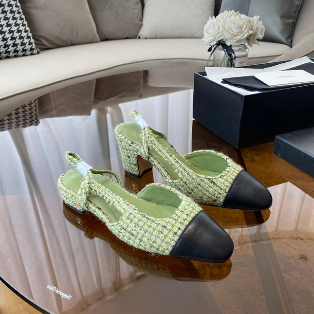 SLINGBACKS IN LIGHT GREEN FABRIC AND BLACK CALFSKIN