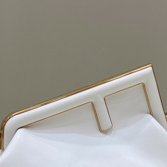 FENDI FIRST SMALL 32 IN WHITE NAPPA LEATHER BAG GOLD HARDWARE
