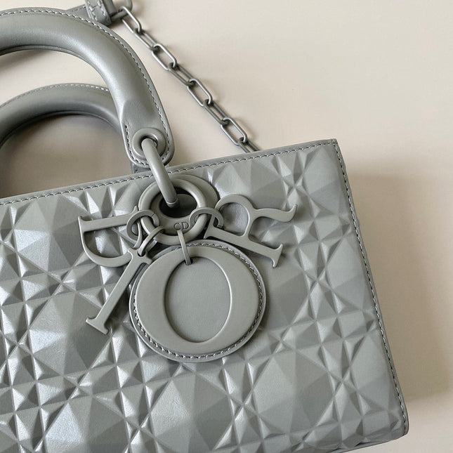 MEDIUM D-JOY BAG 26 IN GREY CALFSKIN