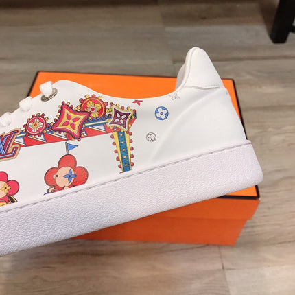 LV TRAINER WHITE CALFSKIN WITH COLORFUL PATTERN
