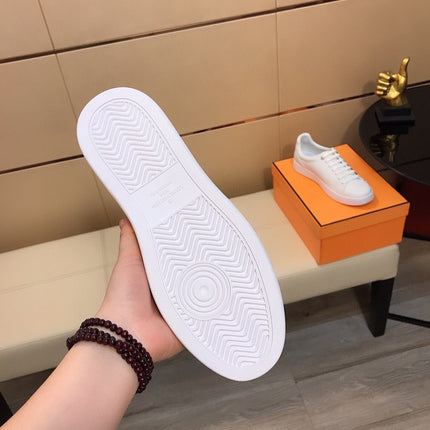 LV TRAINER WHITE CALFSKIN WITH COLORFUL PATTERN