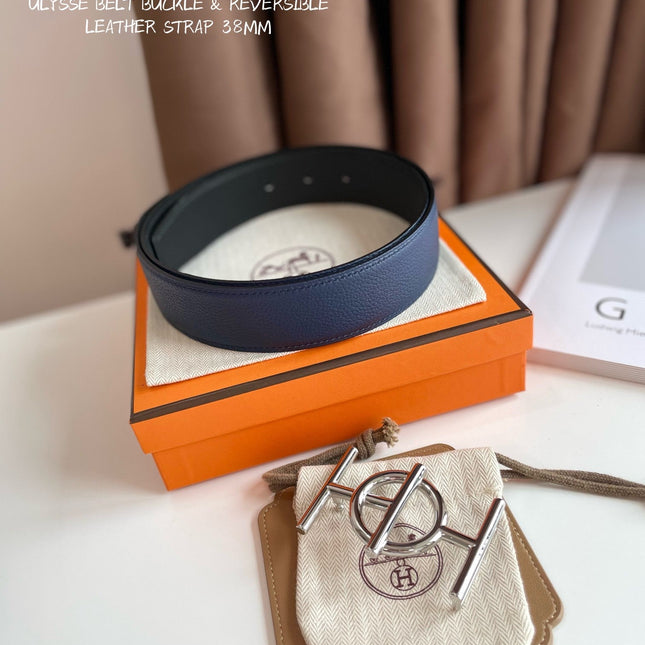 ULYSSE BELT BUCKLE & REVERSIBLE NAVY BLUE LEATHER STRAP 38MM SILVER HARDWARE