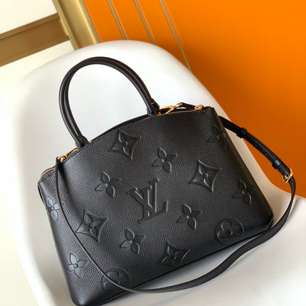 PETIT PALAIS PM LARGE SHOULDER BAG 34 IN BLACK EMBOSSED COWHIDE GOLD-TONE HARDWARE