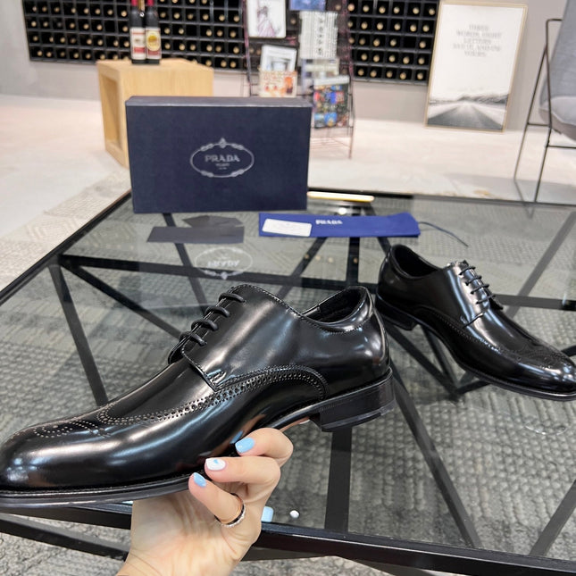 PRA BRUSHED BLACK LEATHER DERBY BROGUE SHOES