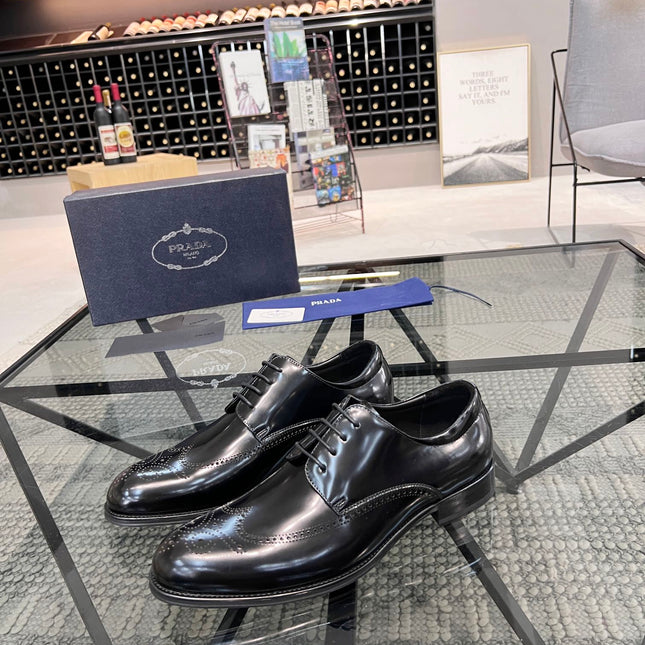 PRA BRUSHED BLACK LEATHER DERBY BROGUE SHOES