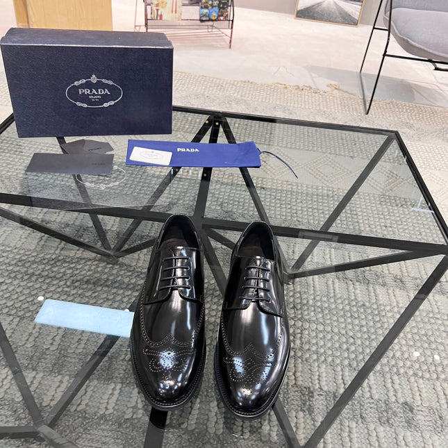 PRA BRUSHED BLACK LEATHER DERBY BROGUE SHOES