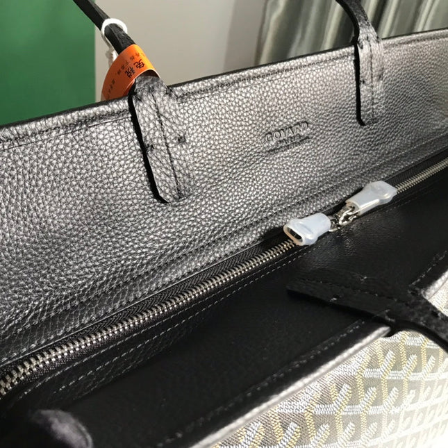 HARDY PM BAG 40 IN BLACK GOYARDINE CANVAS AND TAURILLON LEATHER TRIM