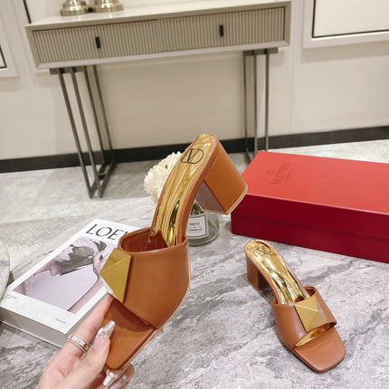 ONE STUD HEELED MULE 60 MM IN BRONZE BROWN CALFSKIN