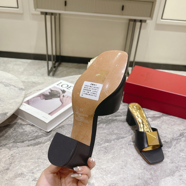 ONE STUD HEELED MULE 60 MM IN BLACK CALFSKIN