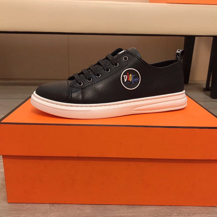 CD B23 LOW-TOP CIRCLE ICON SNEAKER BLACK CALFSKIN