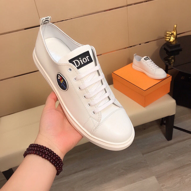 CD B23 LOW-TOP CIRCLE ICON SNEAKER WHITE CALFSKIN