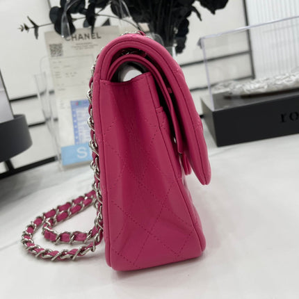 CC 25 CLASSIC SMALL DOUBLE FLAP BAG IN BRIGHT PINK CALFSKIN WITH STRAP