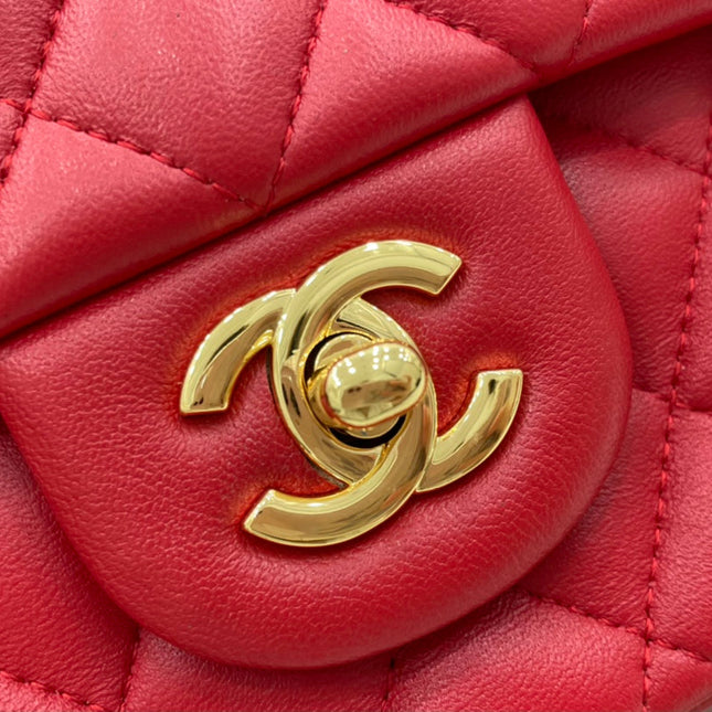 CC 25 CLASSIC SMALL DOUBLE FLAP BAG IN CHERRY RED CALFSKIN WITH STRAP