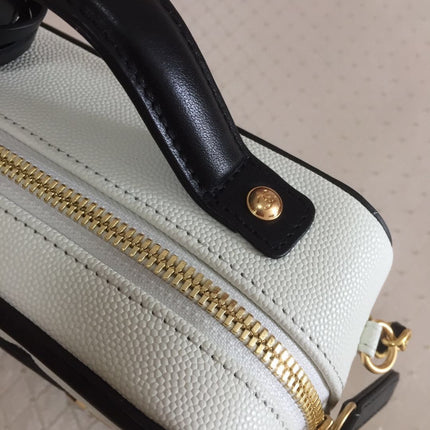 CC MINI 17 VANITY CASE IN BLACK MIX WHITE CALFSKIN GOLD HARDWARE