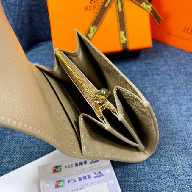 HM CONSTANCE 12 KHAKI CALFSKIN GOLD HARDWARE