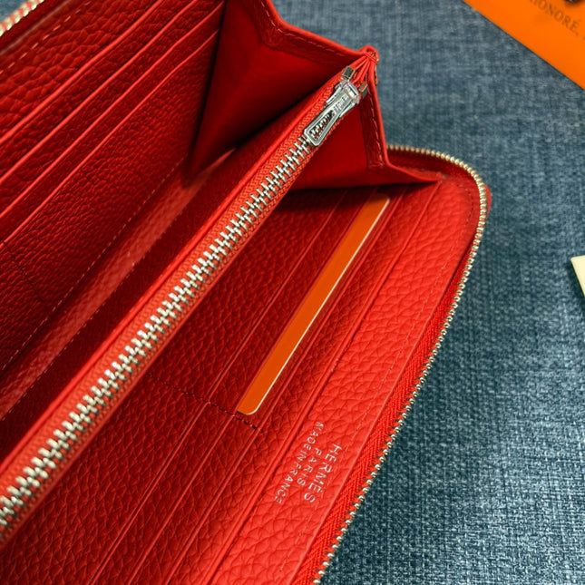 HM SILK'IN HOLED WALLET 19 RED GRAINED CALFSKIN
