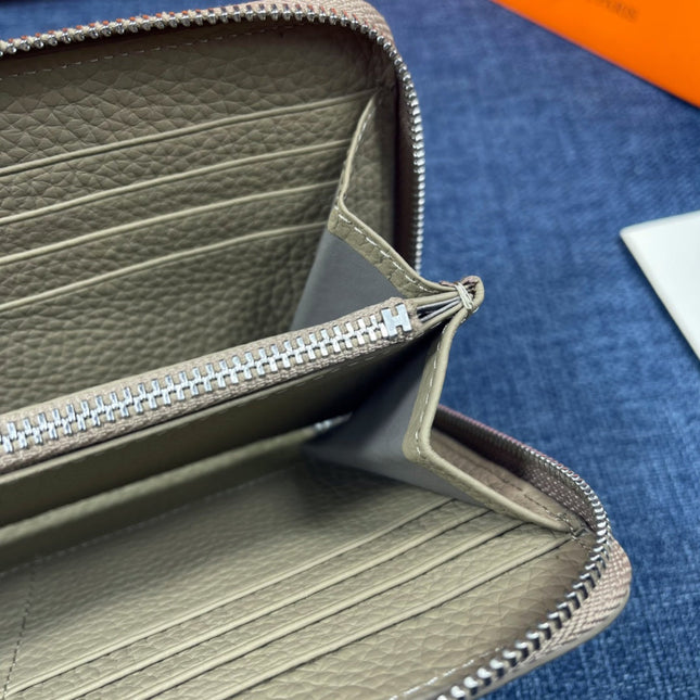 HM SILK'IN HOLED WALLET 19 KHAKI GRAINED CALFSKIN