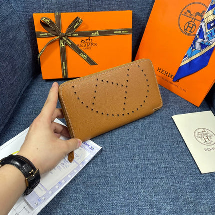 HM SILK'IN HOLED WALLET 19 BRONZE CALFSKIN