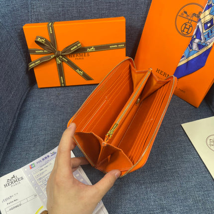 HM SILK'IN HOLED WALLET 19 ORANGE CALFSKIN