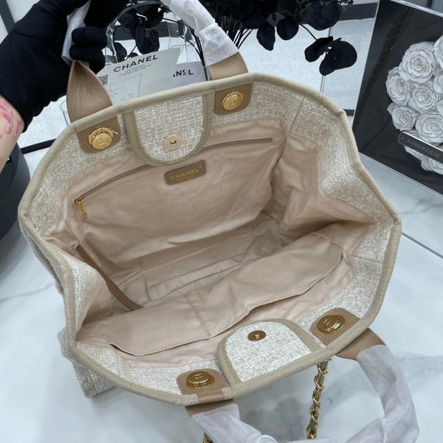 CC DEAUVILLE LARGE 38 TOTE BAG IN BEIGE CANVAS GOLD HARDWARE