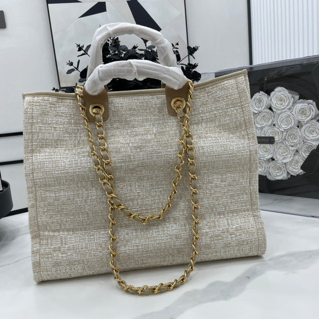 CC DEAUVILLE LARGE 38 TOTE BAG IN BEIGE CANVAS GOLD HARDWARE