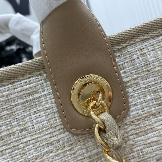 CC DEAUVILLE LARGE 38 TOTE BAG IN BEIGE CANVAS GOLD HARDWARE