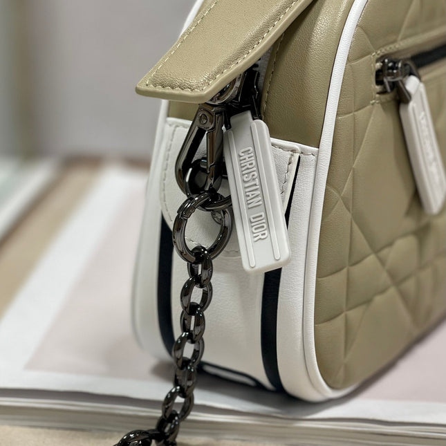 VIBE HOBO 22 BAG IN ECRU BEIGE CALFSKIN