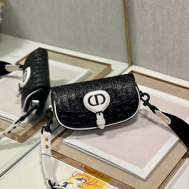 BOBBY EAST-WEST 21 BAG IN BLACK LAMBSKIN