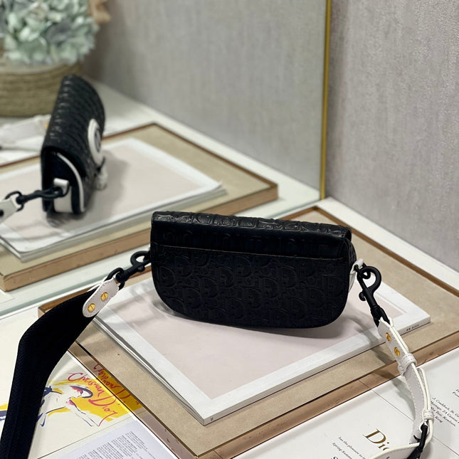 BOBBY EAST-WEST 21 BAG IN BLACK LAMBSKIN