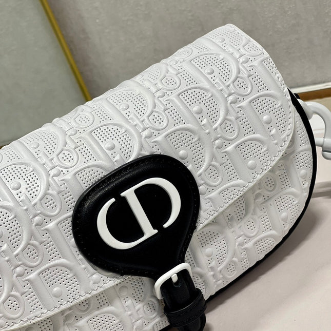 BOBBY EAST-WEST 21 BAG IN WHITE LAMBSKIN